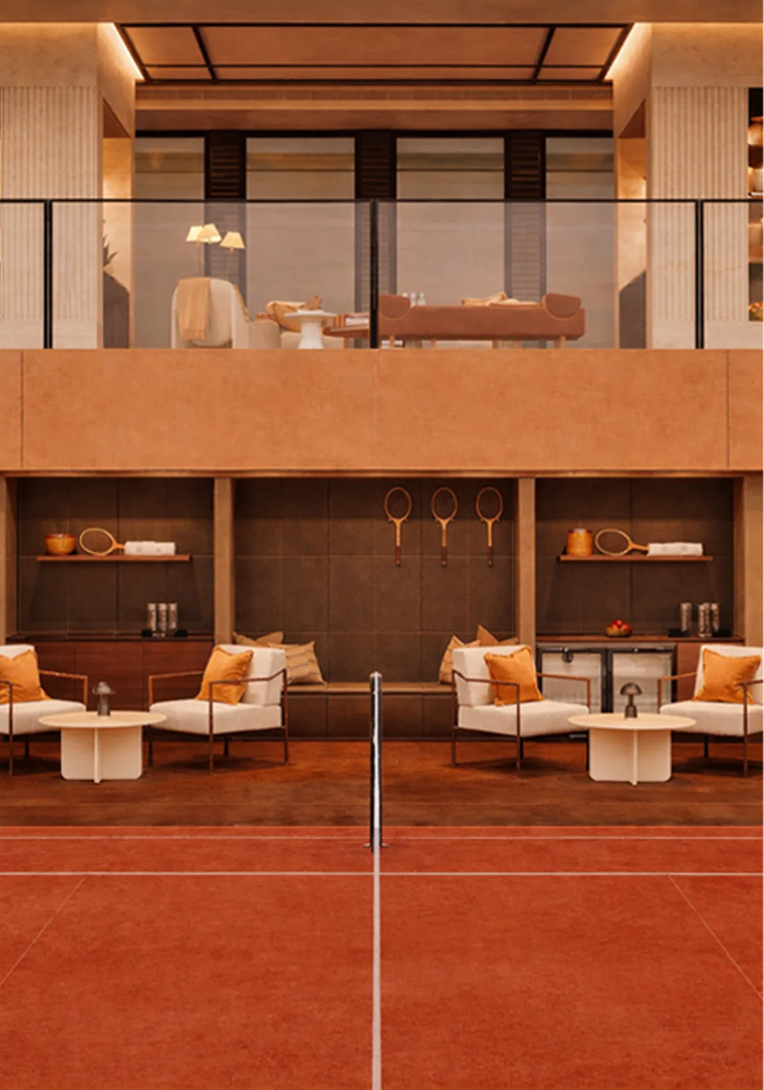 Інтер'єр клубу біля корту